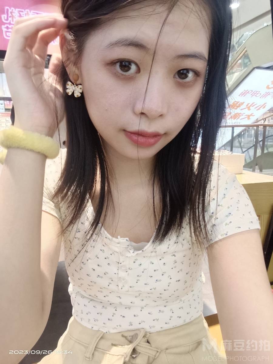 清新模特