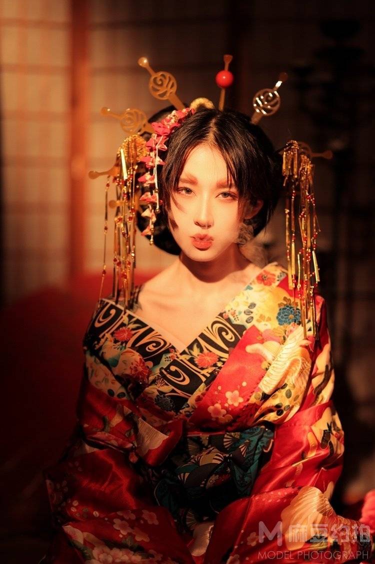 和服模特