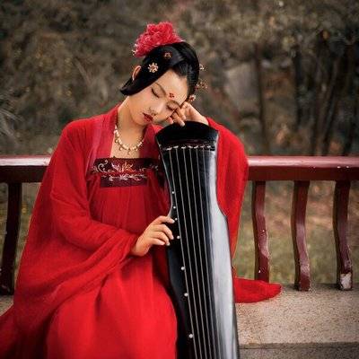 汉服模特