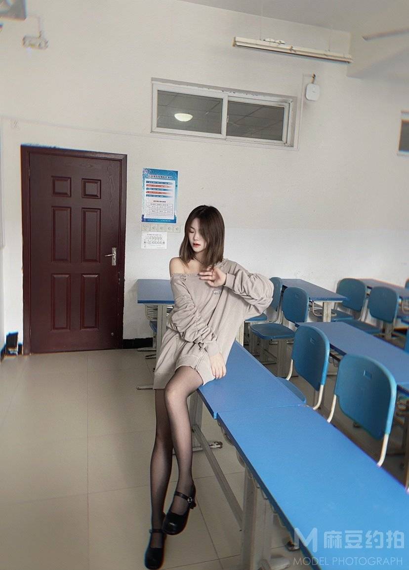 校园模特