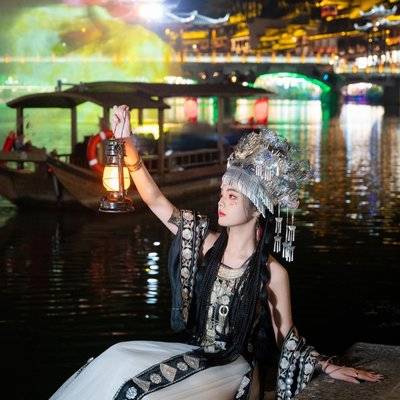 清新模特