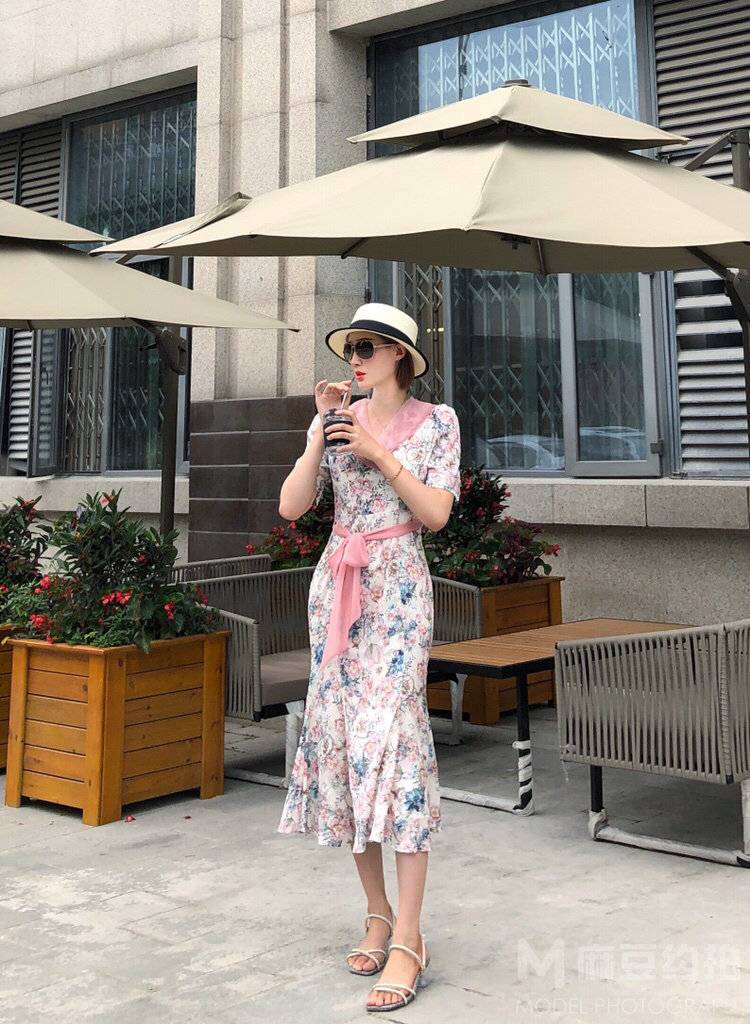 民国模特