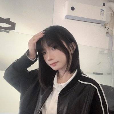 黑白模特
