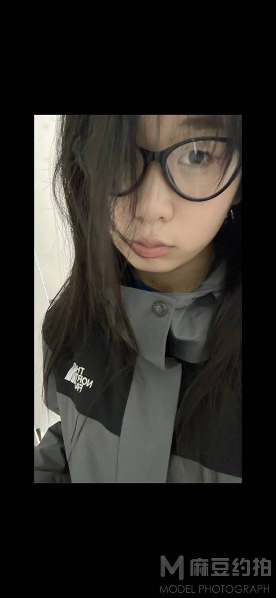 纪实模特