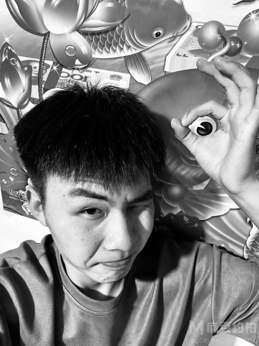 暗黑模特