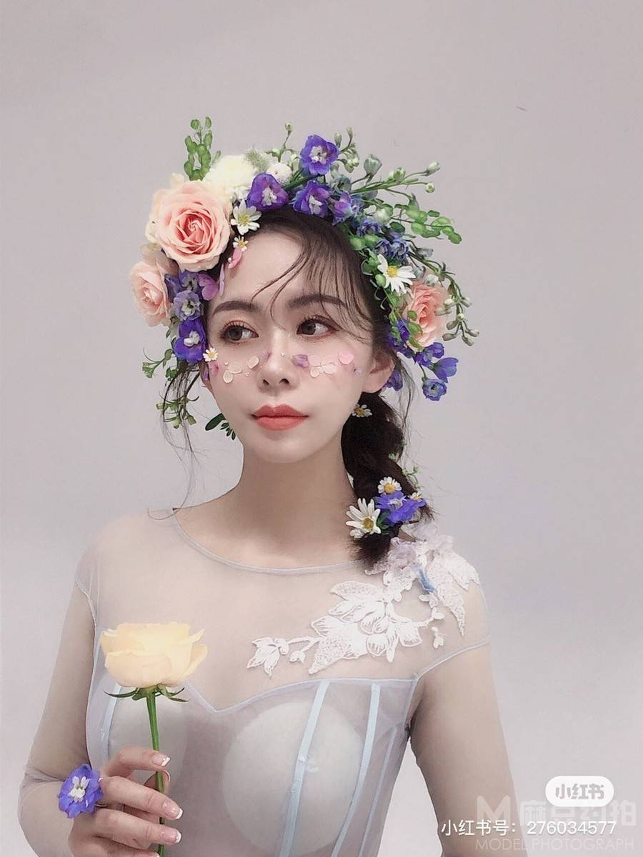 妆容模特