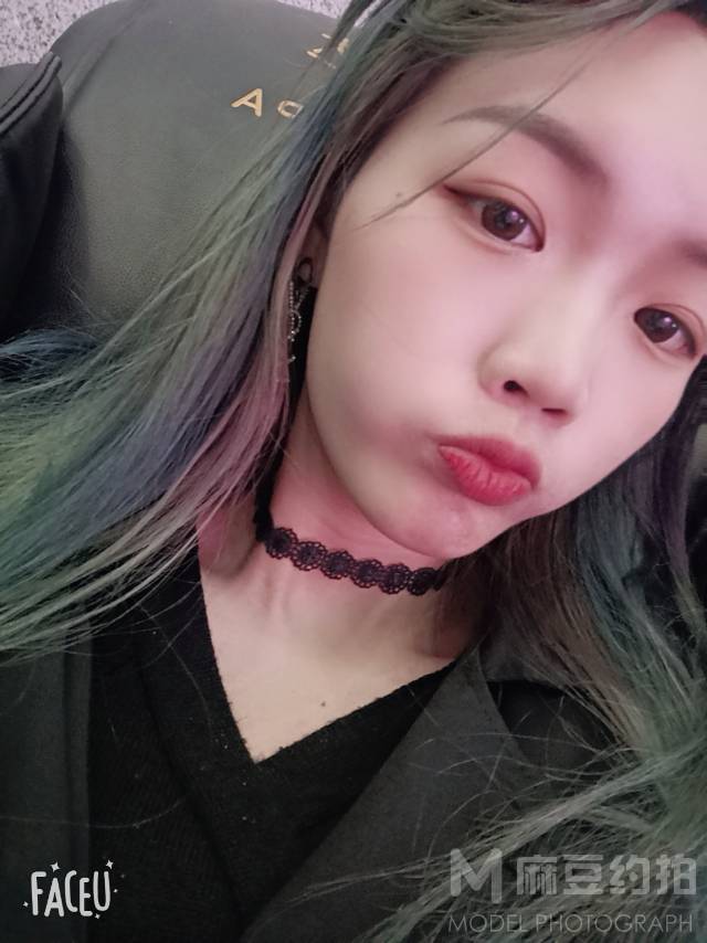 暗黑模特