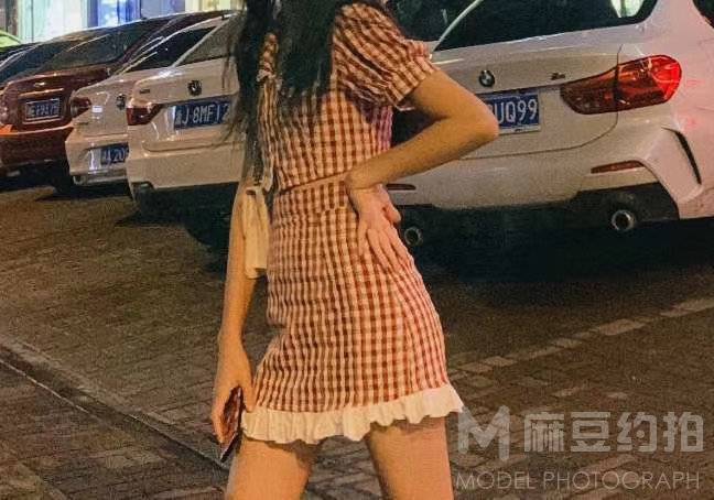 胶片模特