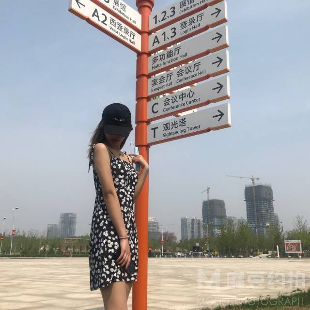 校园模特