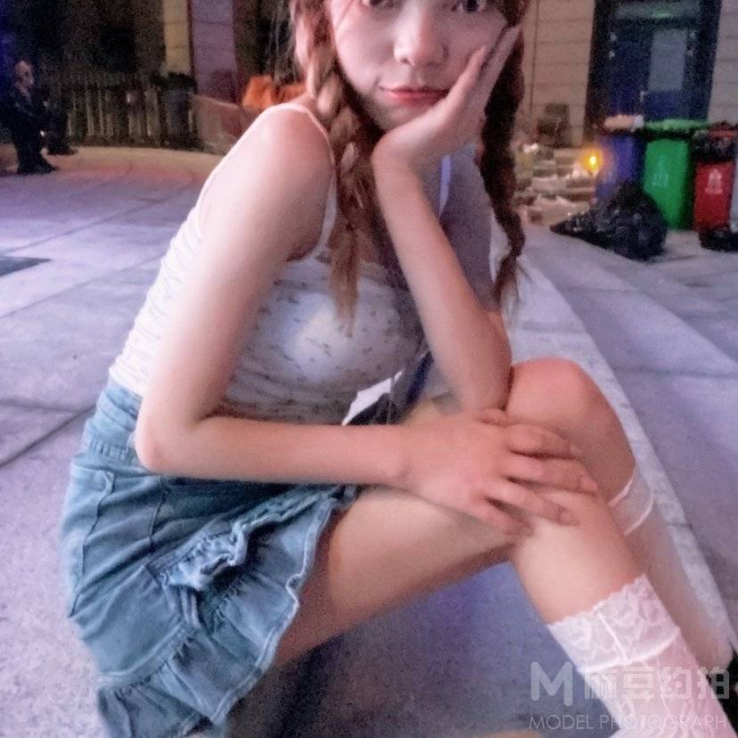 纪实模特