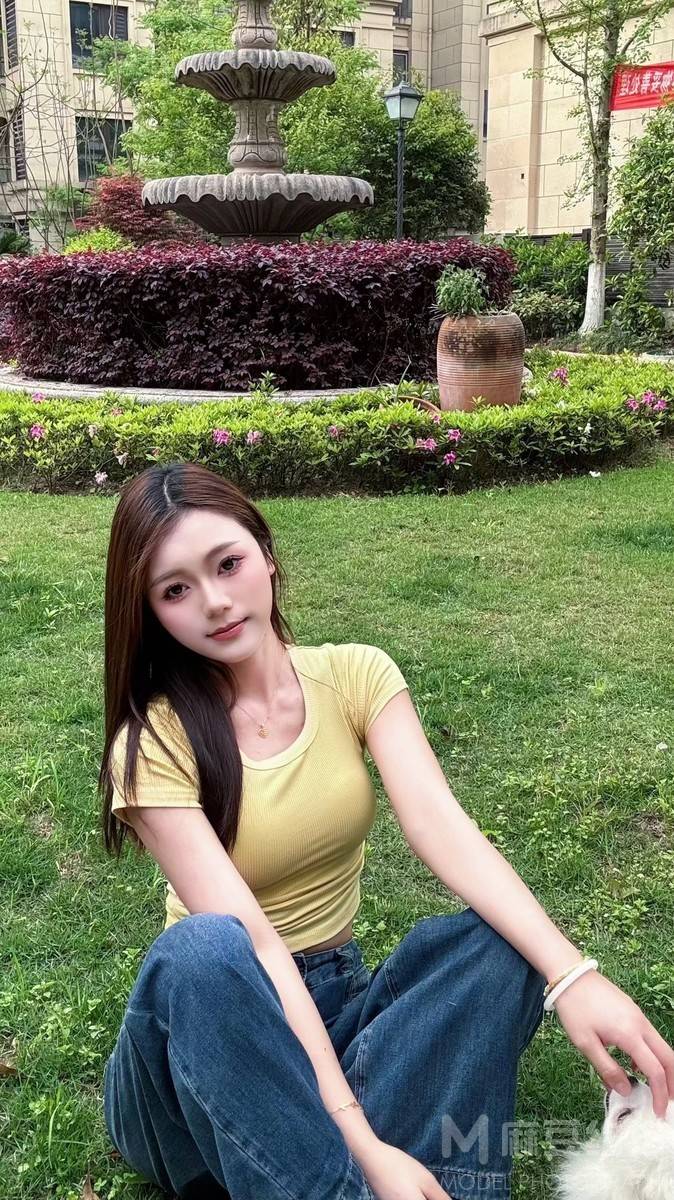清新模特