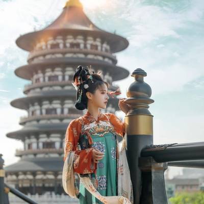 汉服模特