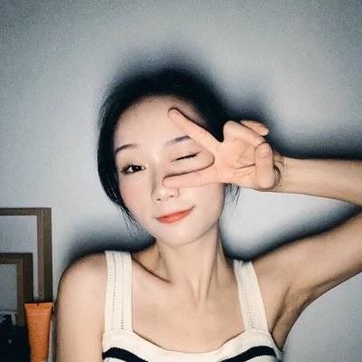 黑白模特