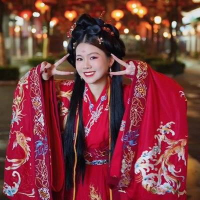 汉服模特