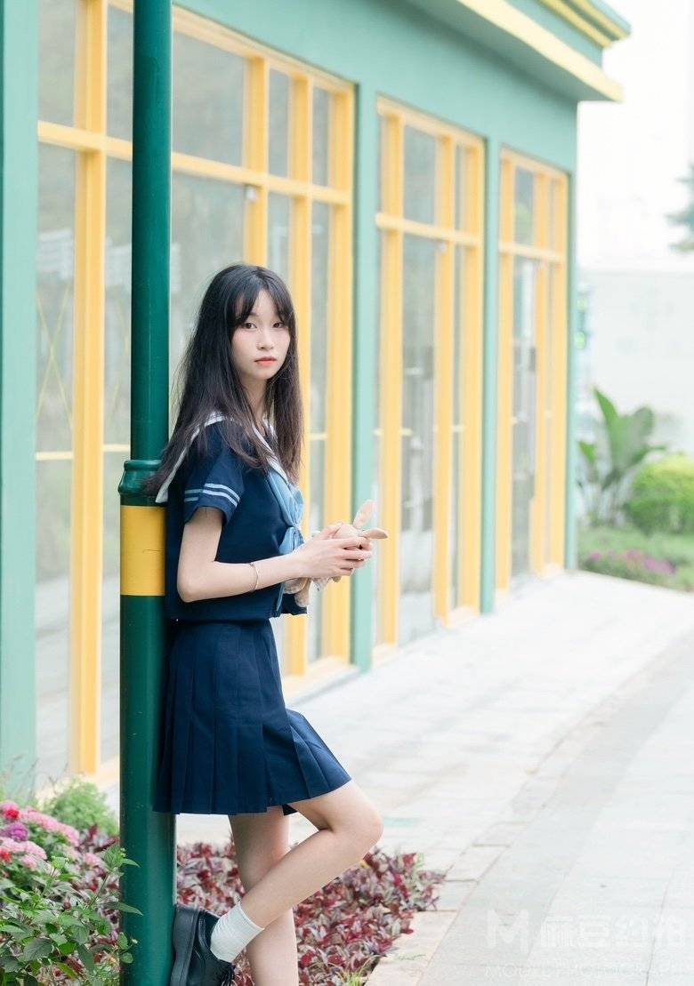 校园模特