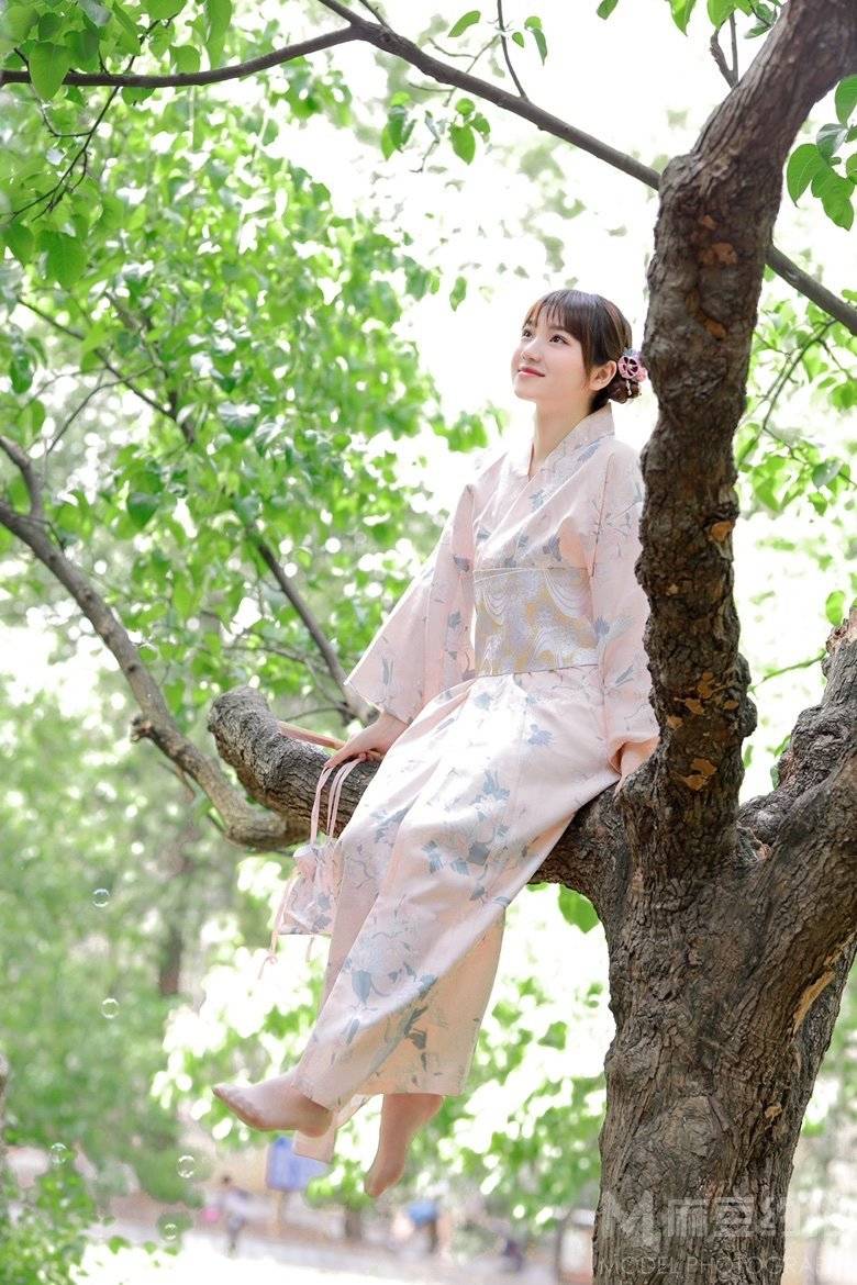 和服模特