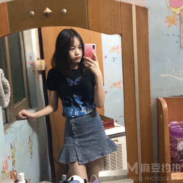 清新模特
