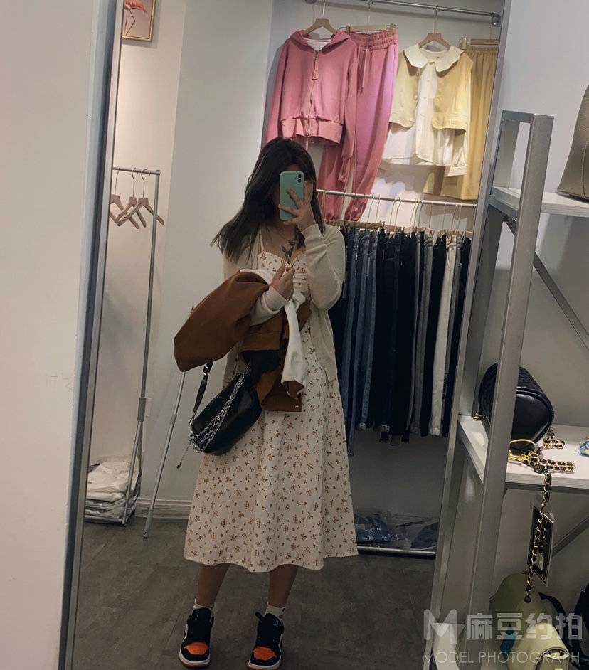 清新模特