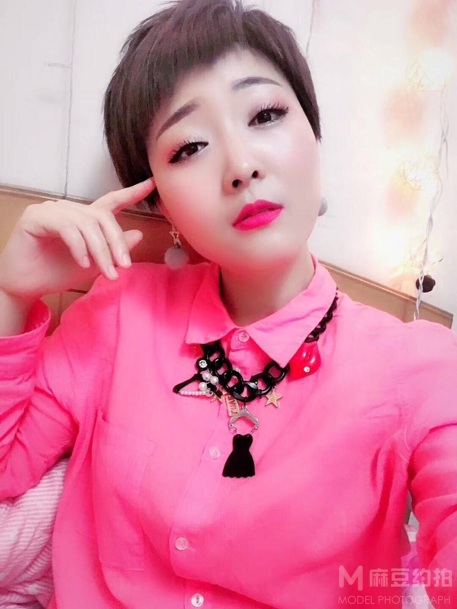 暗黑模特