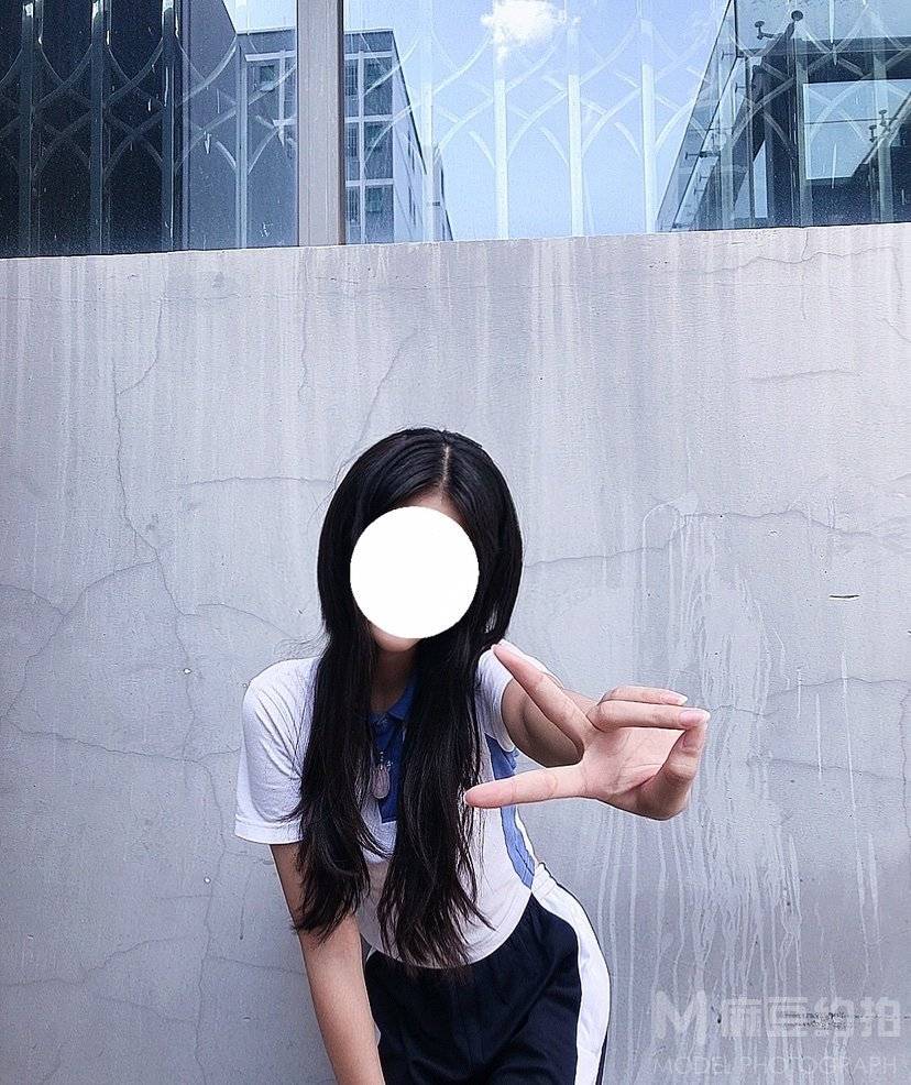 校园模特