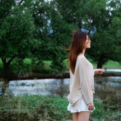 黑白模特