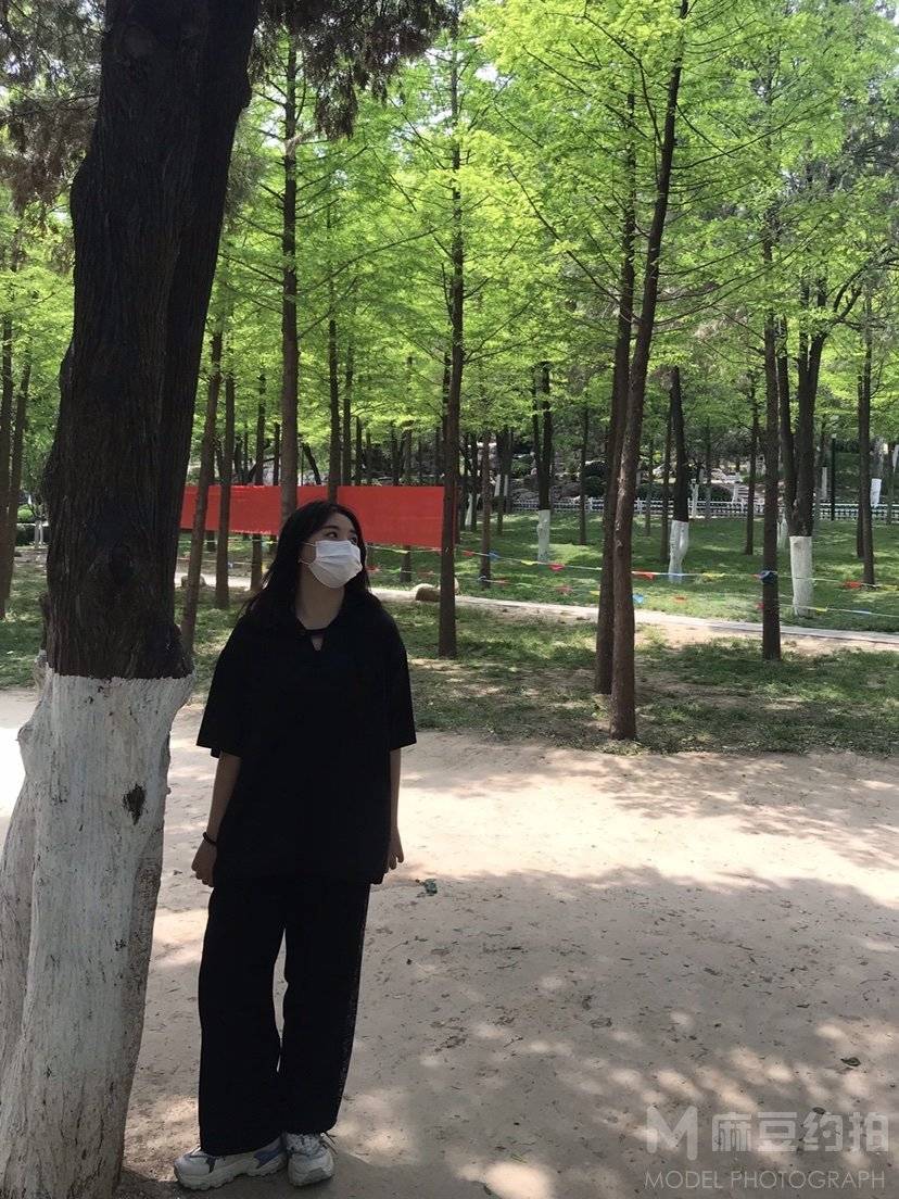 清新模特