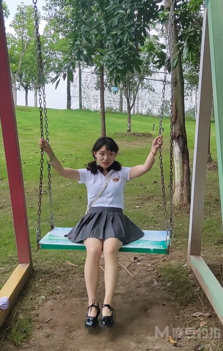 清新模特