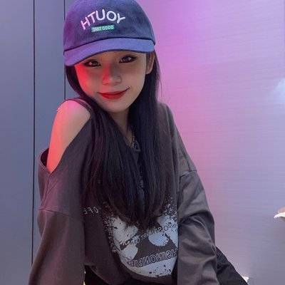 黑白模特