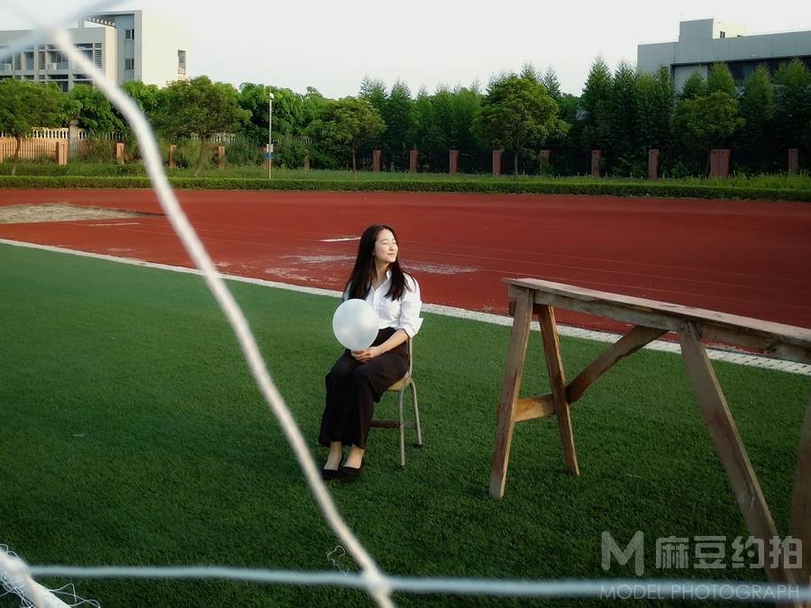 校园模特