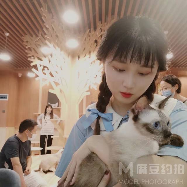 民国模特