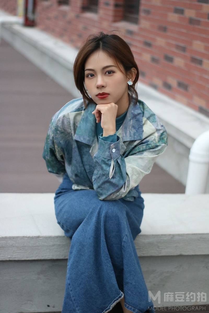 校园模特