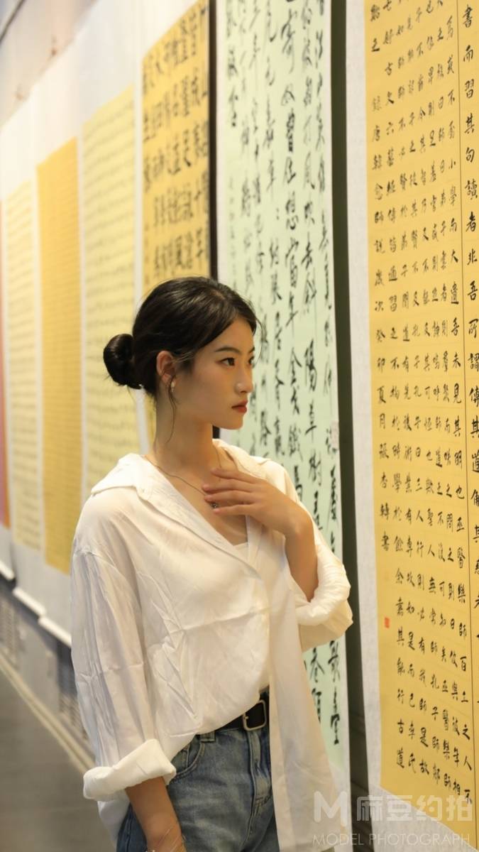 校园模特