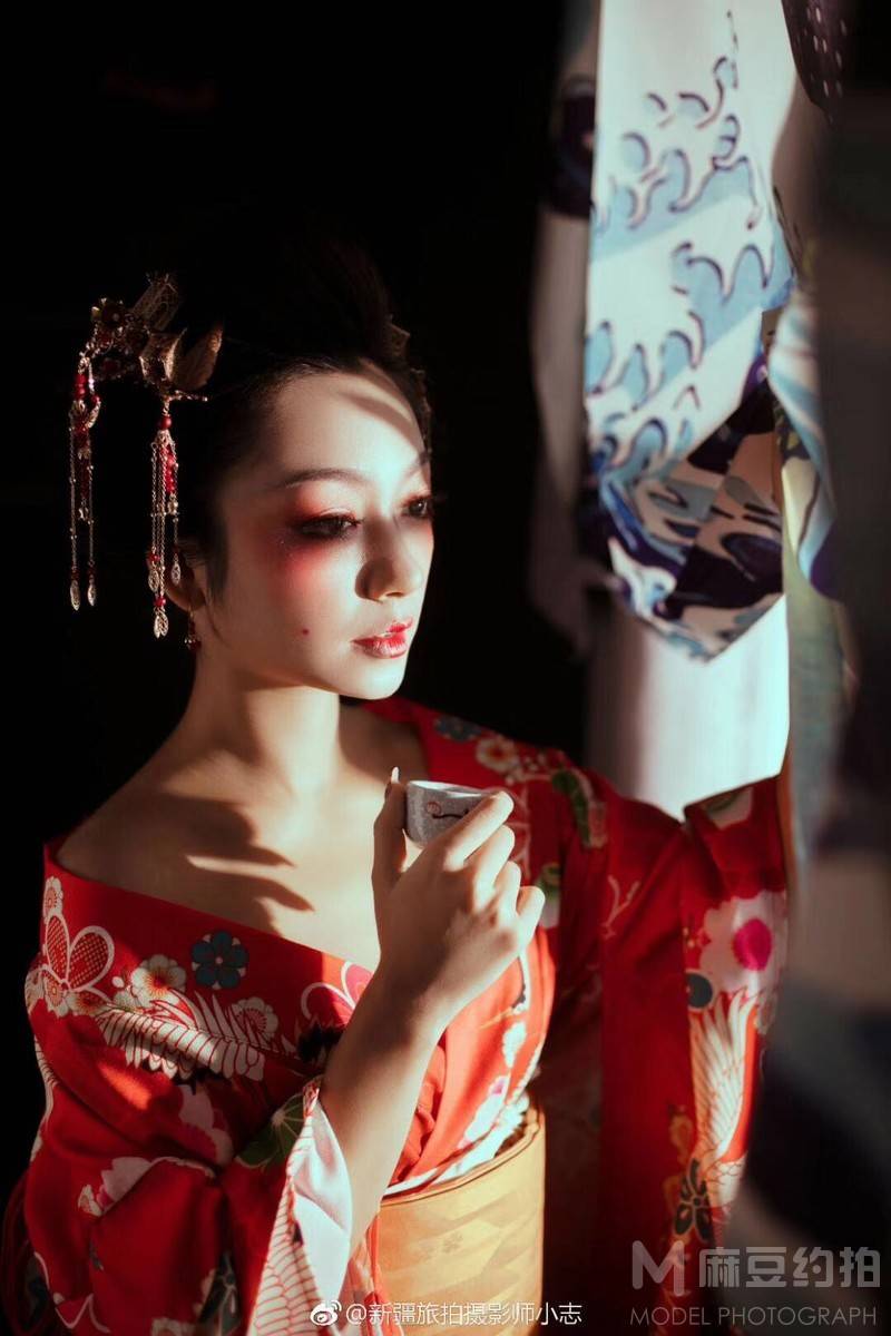夜景模特