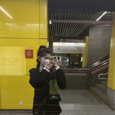 黑白模特