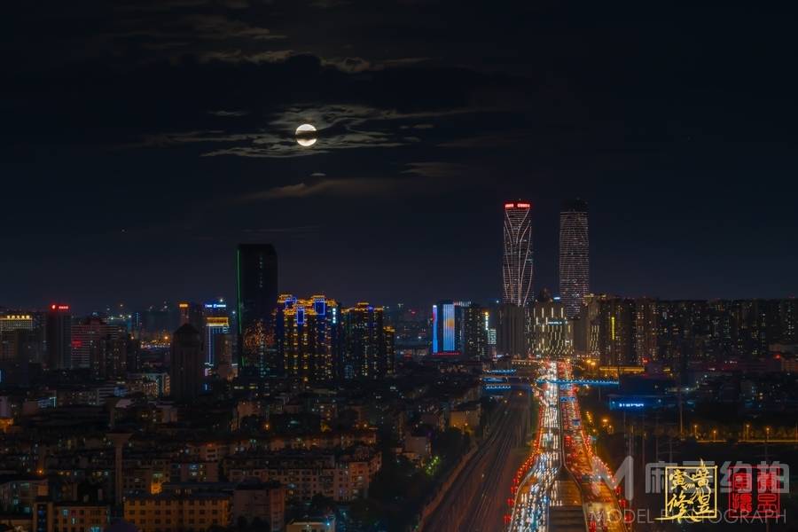 夜景模特