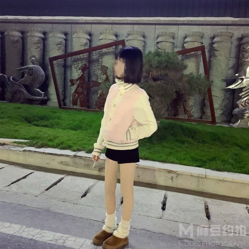 校园模特