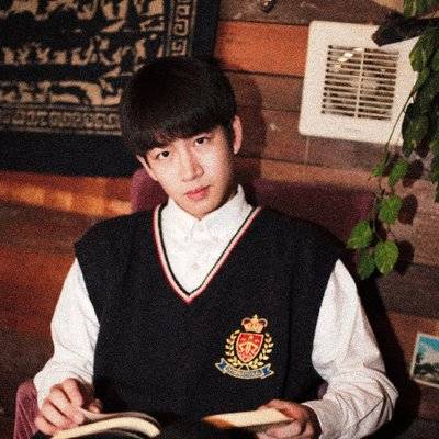 黑白模特