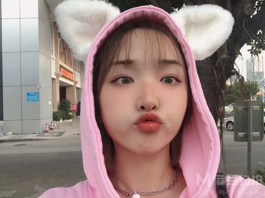 妆容模特