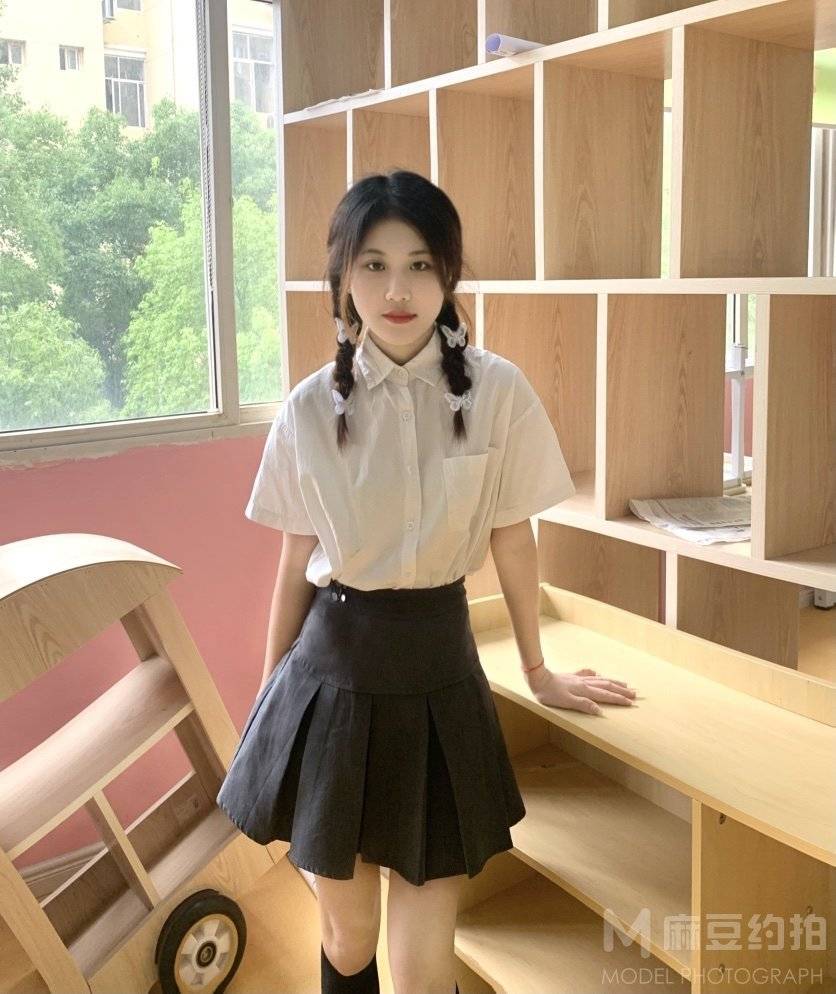 校园模特