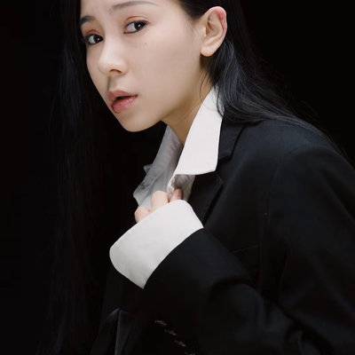 黑白模特