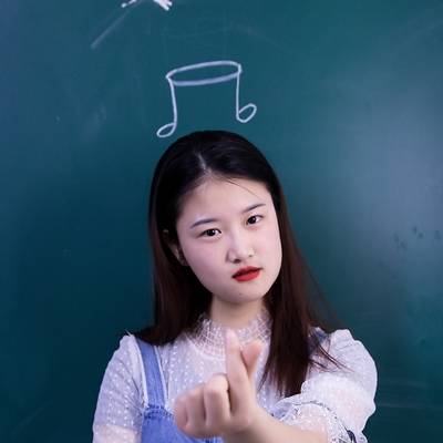 校园模特