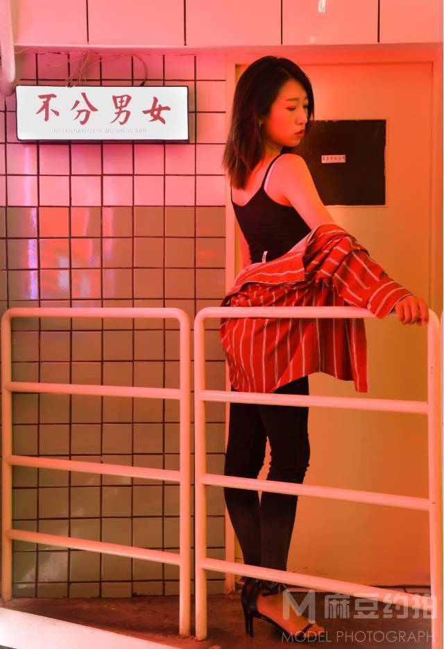 夜景模特