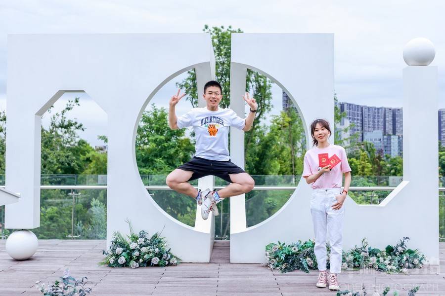 情侣模特