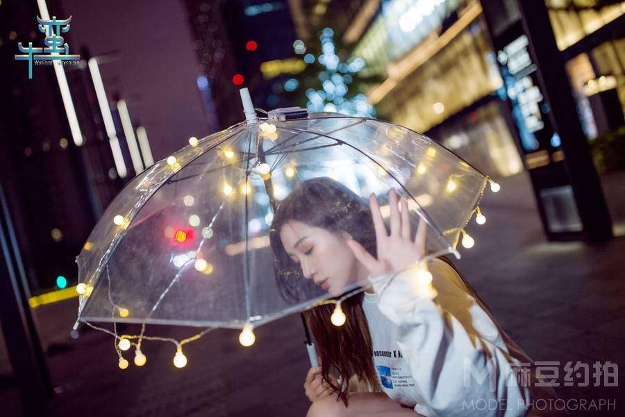 夜景模特