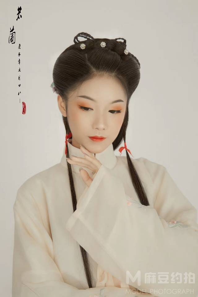 民国模特