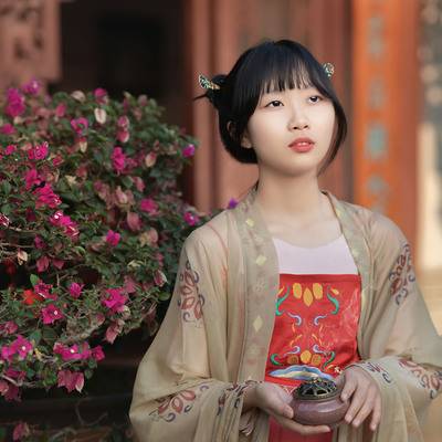 汉服模特