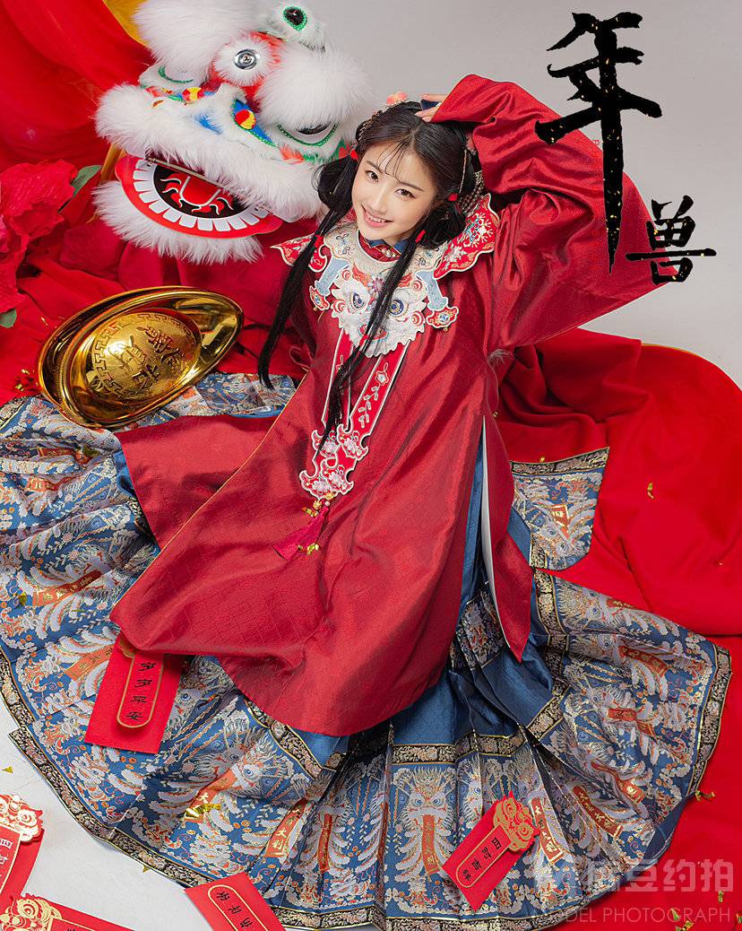 汉服模特