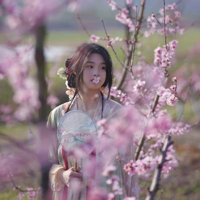 汉服模特