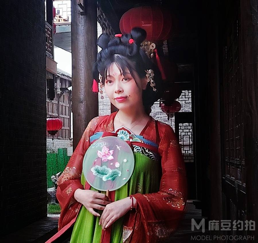 民国模特