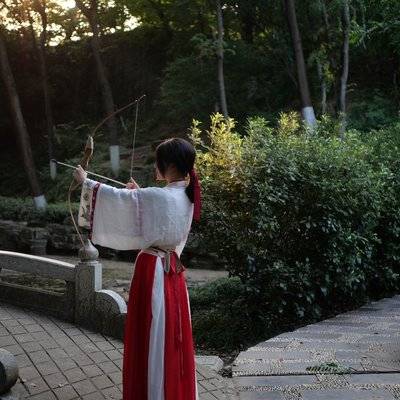 汉服模特